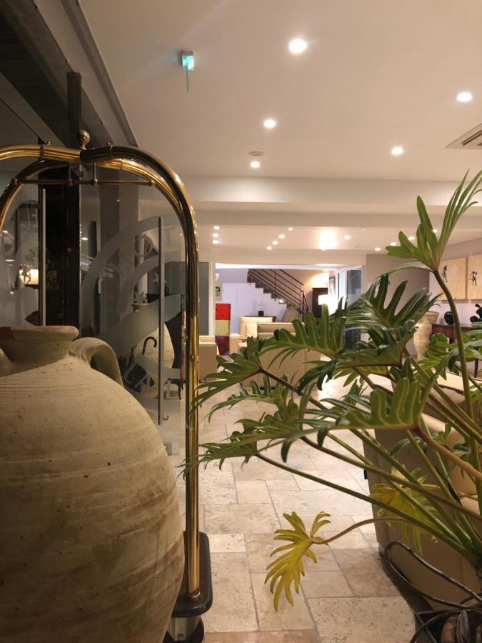 Hotel La Lagune Lucciana  Eksteriør bilde