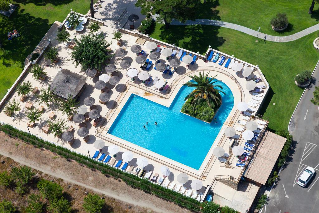 Hotel La Lagune Lucciana  Eksteriør bilde