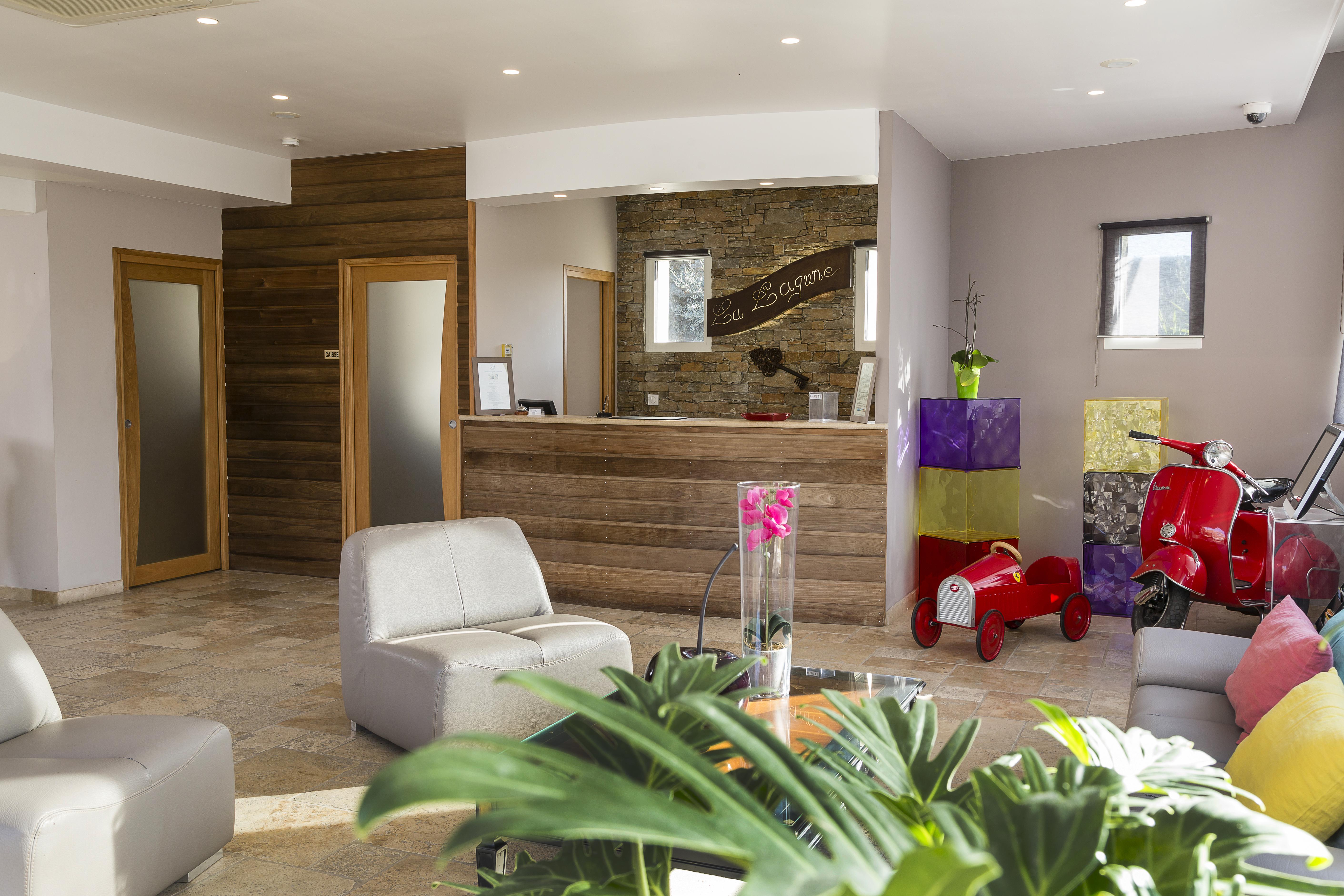 Hotel La Lagune Lucciana  Eksteriør bilde